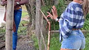 Negro BBC Homemade Fucks Married Boss Hotwife On Farm