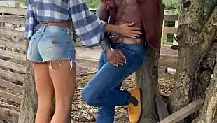 Negro BBC Homemade Fucks Married Boss Hotwife On Farm