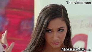 Attractive Stepmom Gianna Dior Bangs Buxom Teen Dyke With Cunilingus And Face Sitting.