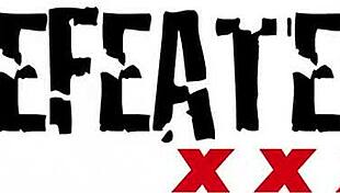 Blonde and Brunette Catfight Leads to Licking Orgasm