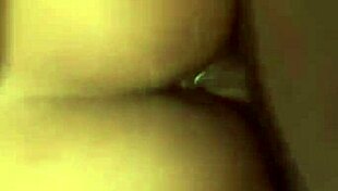 twerking eating her own cream & throat practice with ebony