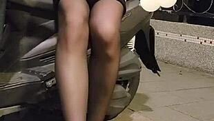 Watch! Shemale Ting Xuan Plays With Love Egg Outdoors In Office Suit!