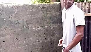 uhh, strangersforsex sfs escort films de rose guy showin’ how to pee with prostate issues.