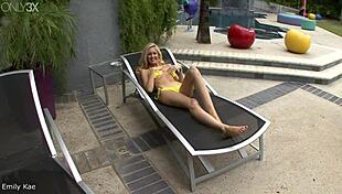 Emily kae loves a fresh creampies!