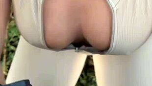 Asiática gostosa foi parada na blitz e fodeu sem camisinha com policial carioca no mato 😏