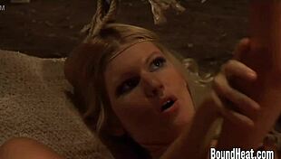 Lesbian Mistress Feels Horny and Prepares to Fuck with Strapon