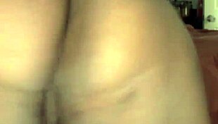 Remi's juicy ass clapping looks amazing 😍