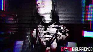 Ever tried a wild ride? How about with goth hottie Magxnumb after a crazy hookup?