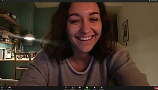 brunette jaka enjoys casual anal sex with assfucking