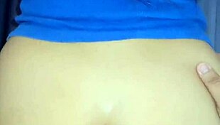 Así es como mi hermanastra cabalga con moaning