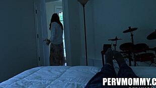 Exhibitionist Stepmilf Jessica Ryan Likes Being Caught With Big Tits And Ass By Tyler Cruise In Taboo Reality