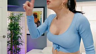 Emma Rose And Ariel Demure Test Mattress