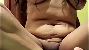 Rica Cremita Squirts During Masturbation