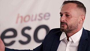 Naturally busty babe Hailey Rose dives into intense threesome with Dorian Del Isla and Max Fills, deepthroat and fingering everywhere