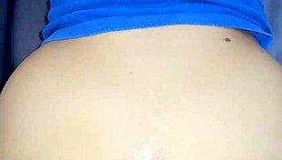 Así es como mi hermanastra cabalga con moaning