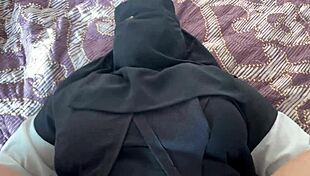 Syrian Milf In Hijab Gets A Load Of Cum In Her Pussy