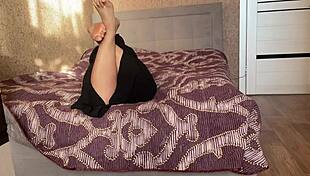 Syrian Milf In Hijab Gets A Load Of Cum In Her Pussy