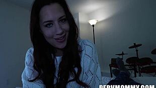 Exhibitionist Stepmilf Jessica Ryan Likes Being Caught With Big Tits And Ass By Tyler Cruise In Taboo Reality