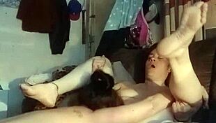 sexy hanna in hardcore pussy play. with friend girlfriend action