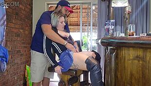 Close Up Pussy Fucking And Squirting