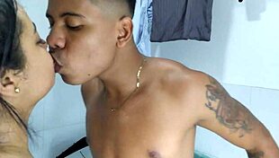 Le Chupo El Coñito A Mi Hermanastra En La Lavandería Parte 2 Que Rico Chupa Verga