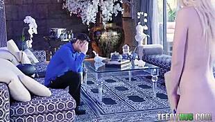 Darcie Belle gets huge dick! 😍