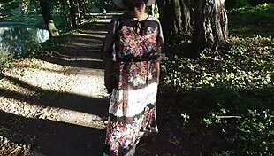 hairy mature flashes in the park!