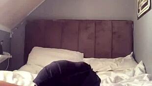 bi muslim giving an amazing blowjob 😏