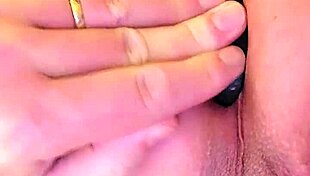 hey, an amateur getting sodomized with an anal plug?