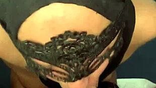 bi muslim giving an amazing blowjob 😏