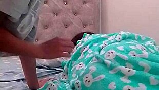 I arrived at my girlfriends house and found her provocative. Real homemade sex between two horny girlfriends.