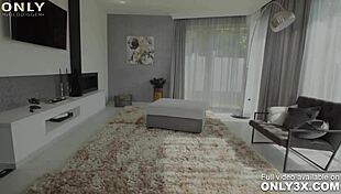 Check out linda leclair and raul costa in this gold digger audi fucking scene 😘