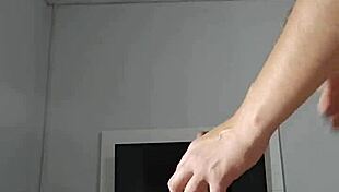 crossdresser safada mamando e sentando