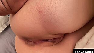 Big Round Ass Step Mom Got A Morning Fuck In Bed