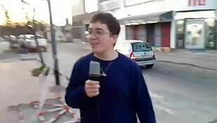 Gordo putito: 'Microfono por el orto?'