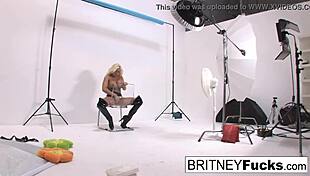 sexy photo shoot leads to a masturbation