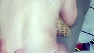 Gostosa Magrinha Do Cabelo Curto Tirou Leitinho Do Moreno