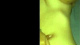 Indonesian Guy Fucks Beautiful Girl in Bokep Video