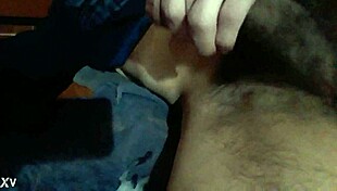 Una Buena Paja Evokes Intense Emotions