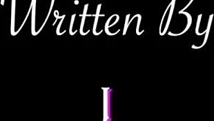 full exposure in the trailer, licking natural tits and pussy 😍