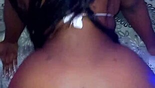 Pareja De Hermanastros Graban Sexo Caliente!