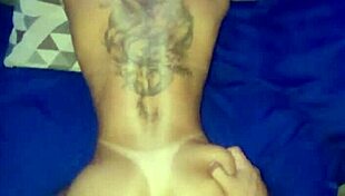 Muscular bodybuilder FUCKS her PUSSY in HEELS on STAIRS, moaning LOUD