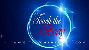 I love how this milf blonde masseuse gives an erotic massage