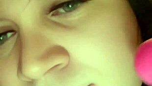 Jencakes dresses in transsexual outfit for outing