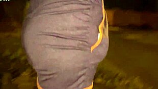 I Met the Neighbor Outdoors and Asked Her to Show Her Backside