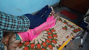 Homemade sexy update featuring young Indian amateurs!