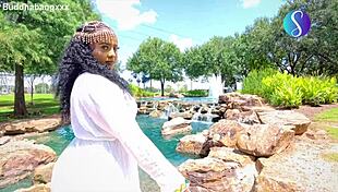 Big Booty Ethiopian Slut Fills Her Holes 😘