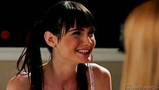 Chloe Skye and Taylor Whyte Kiss and Lick to Lesbian Orgasm!