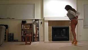 Rachel St Clair Handcuff Bondage Booty Show