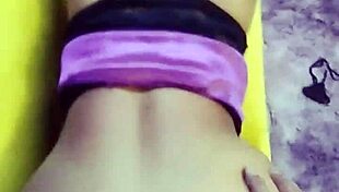 bonita estudiante shows off in lingerie clip